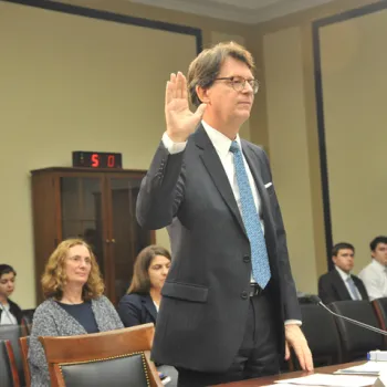 James C. Duff, director of the Administrative Office of the U.S. Courts, is sworn in.