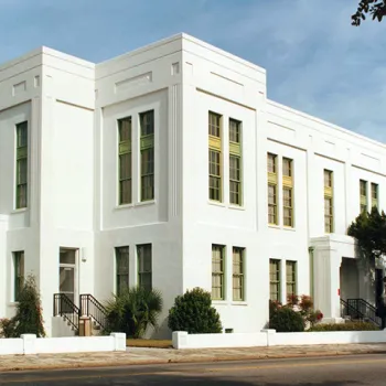 Image: Federal courthouse in Beaufort, SC.