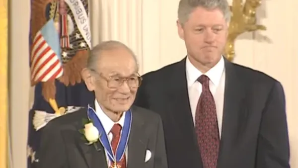 President Clinton presents Fred Korematsu with the Presidential Medal of Freedom Award.